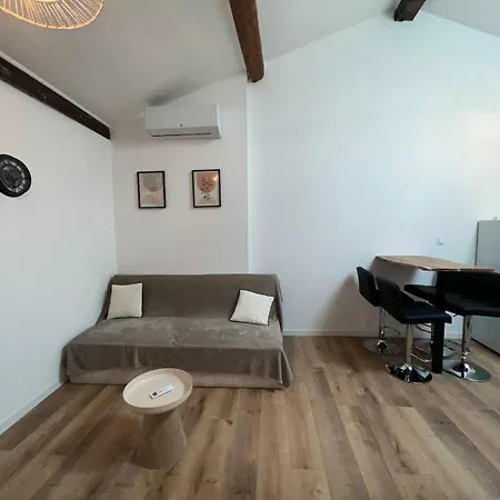 Au Coeur Du Centre De * Mirepoix (Ariege)