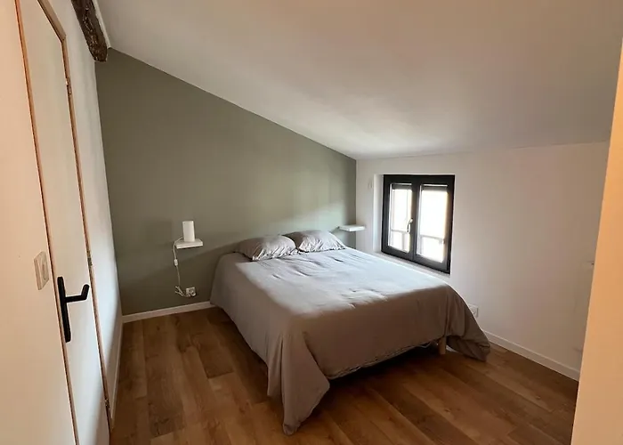 Au Coeur Du Centre De * Mirepoix (Ariege)